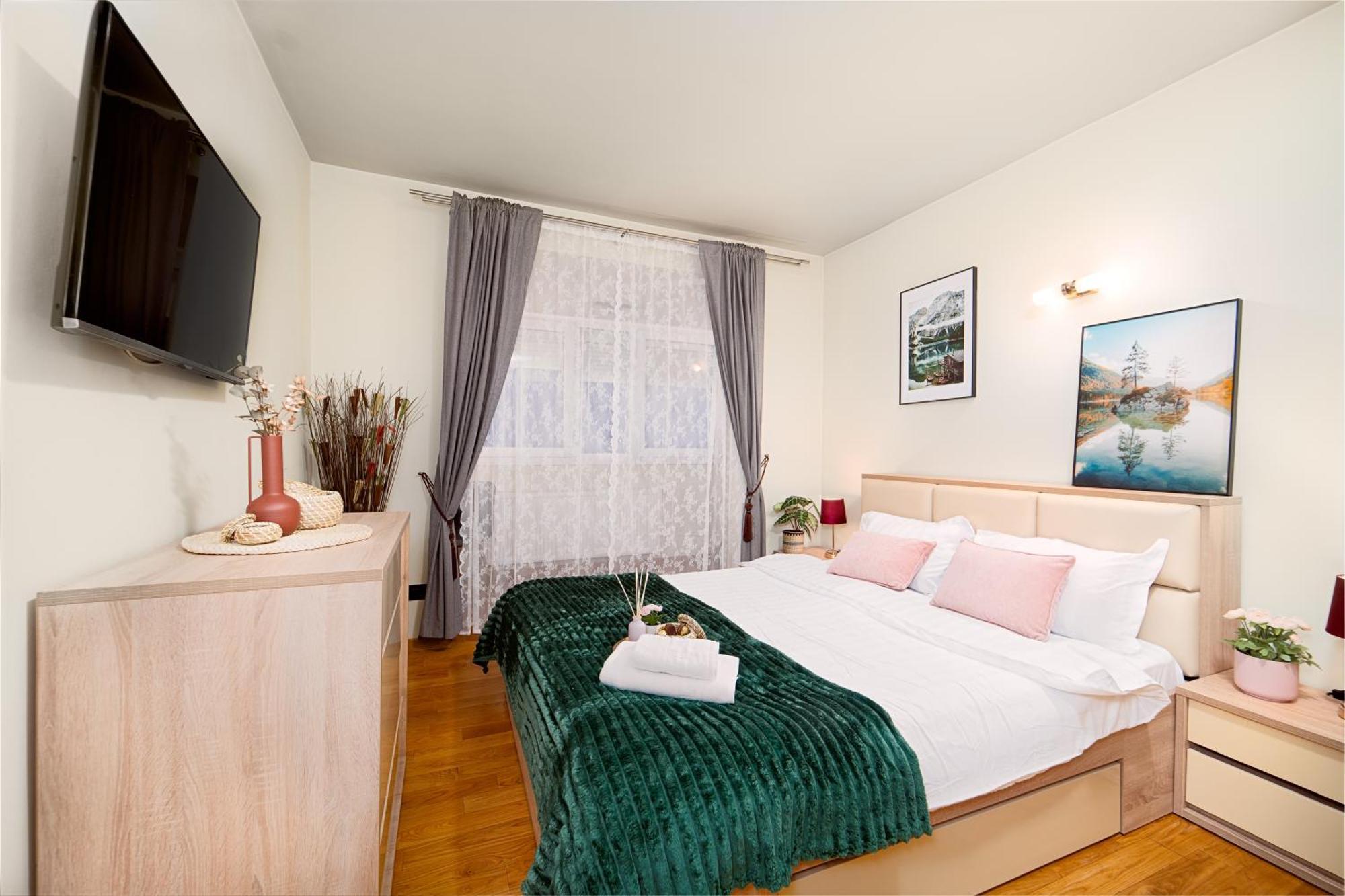 Elegant - Anastasia - By Openhouse Timisoara