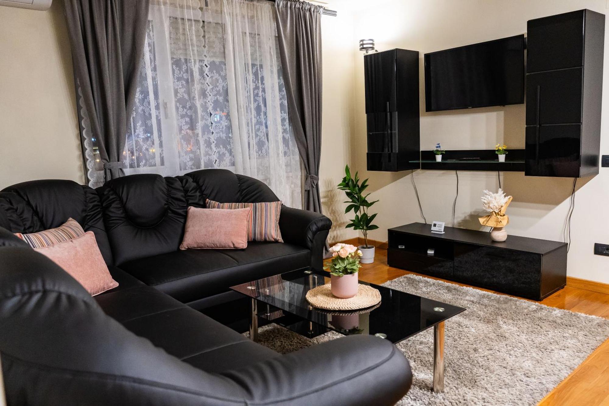 Elegant - Anastasia - By Openhouse *