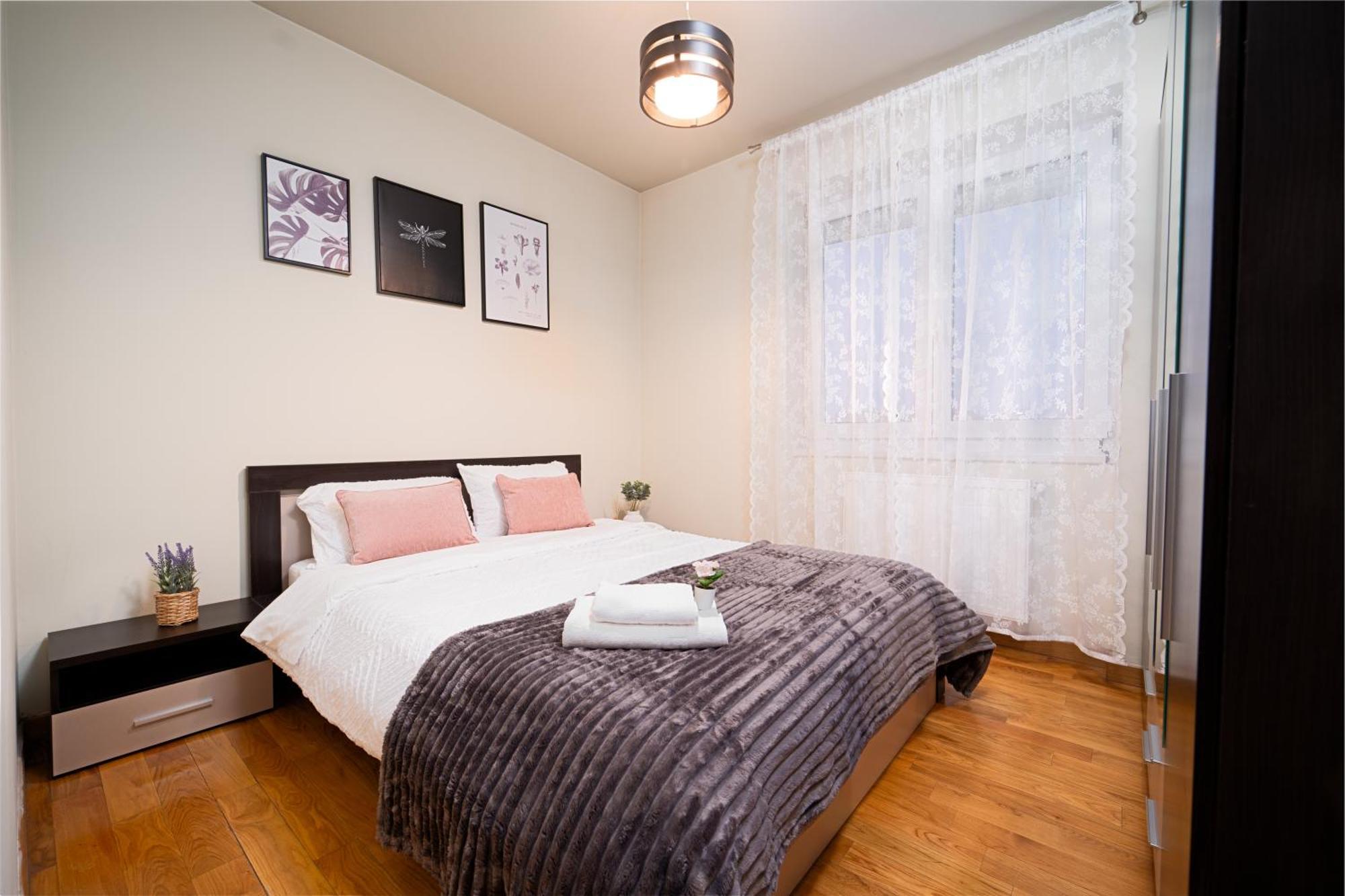 Elegant - Anastasia - By Openhouse * Timisoara