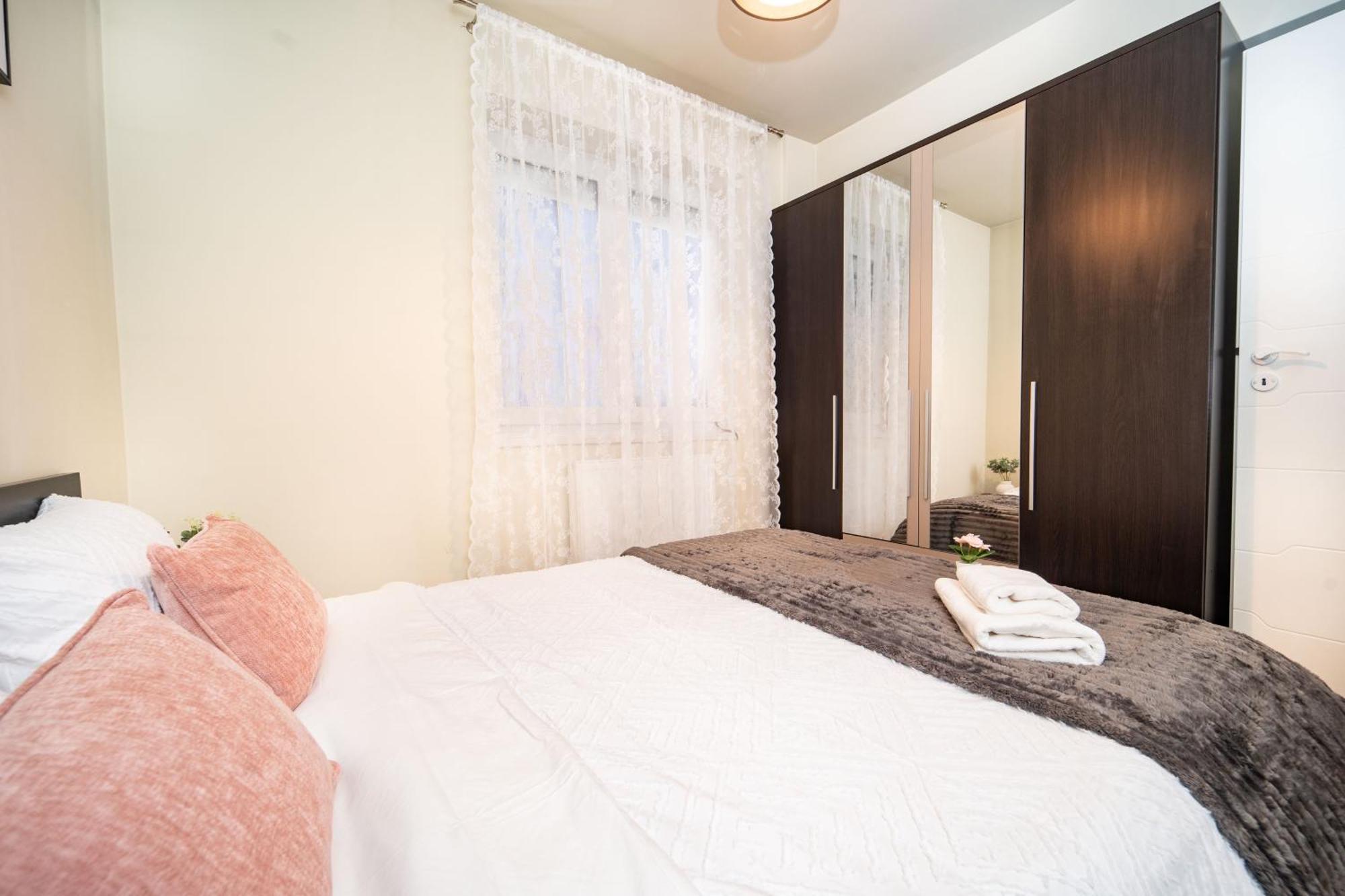 Apartment Elegant - Anastasia - By Openhouse *